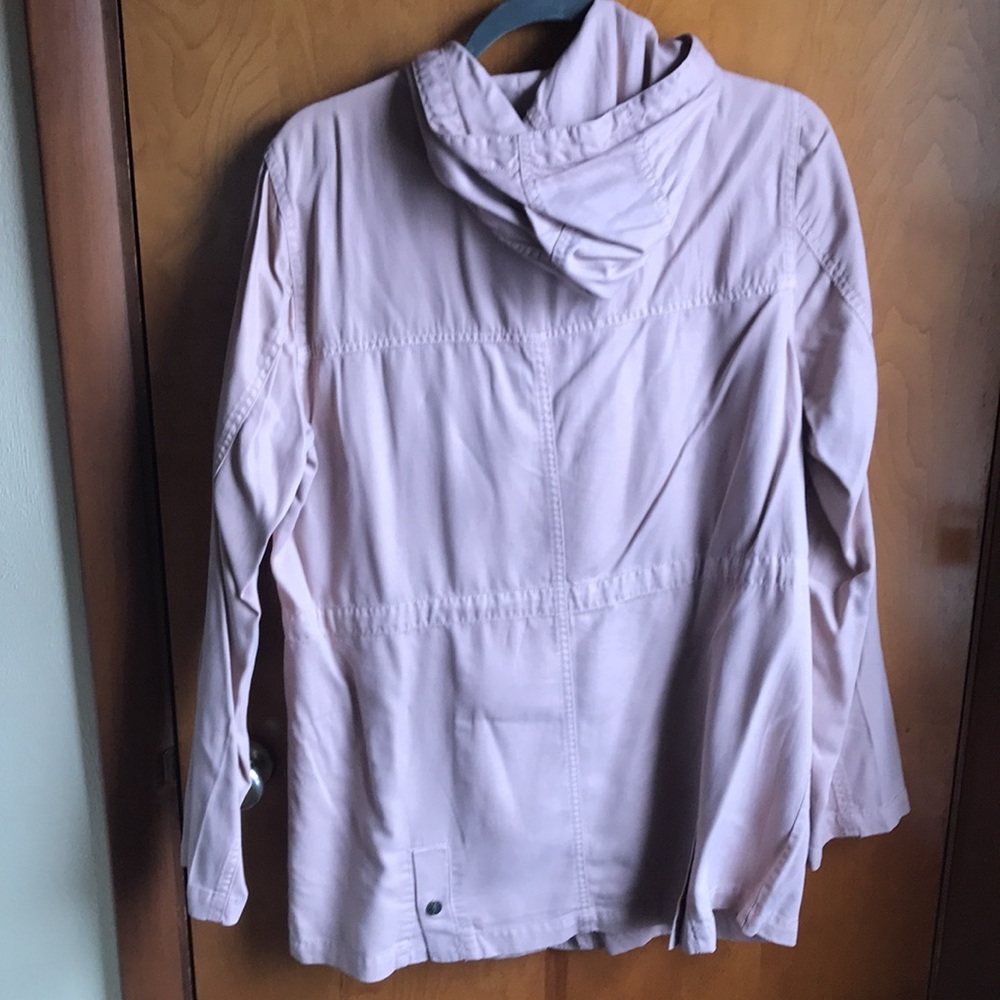 Pink Jacket - Picture 4 of 7